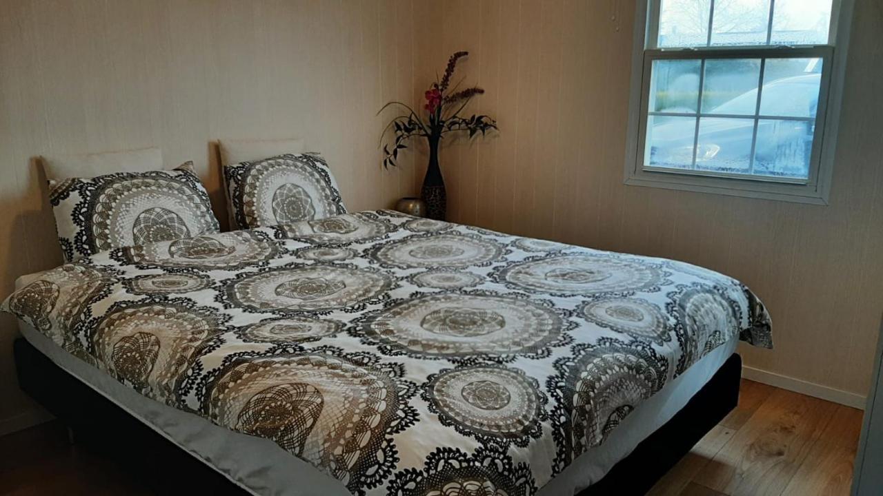 Kuifmees Vakantiewoningen 오이스터위지크 외부 사진