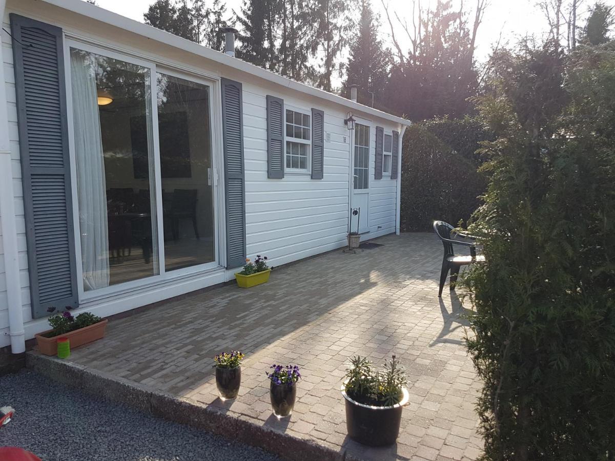 Kuifmees Vakantiewoningen 오이스터위지크 외부 사진