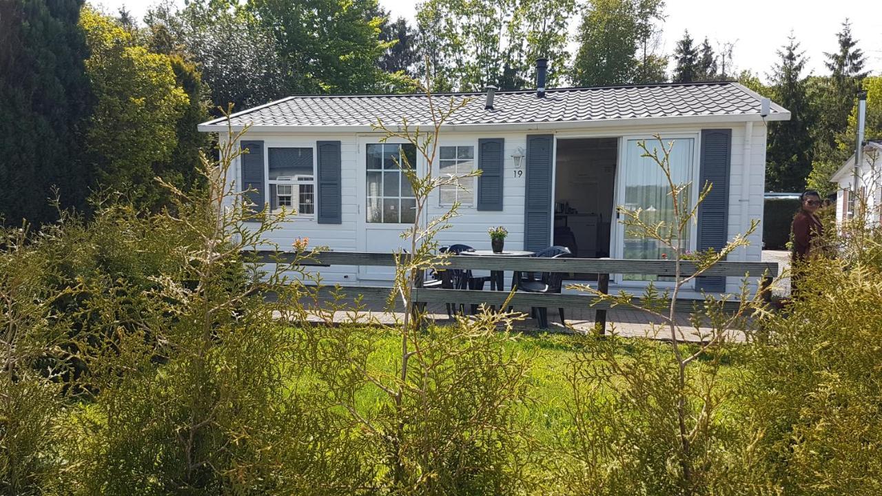 Kuifmees Vakantiewoningen 오이스터위지크 외부 사진