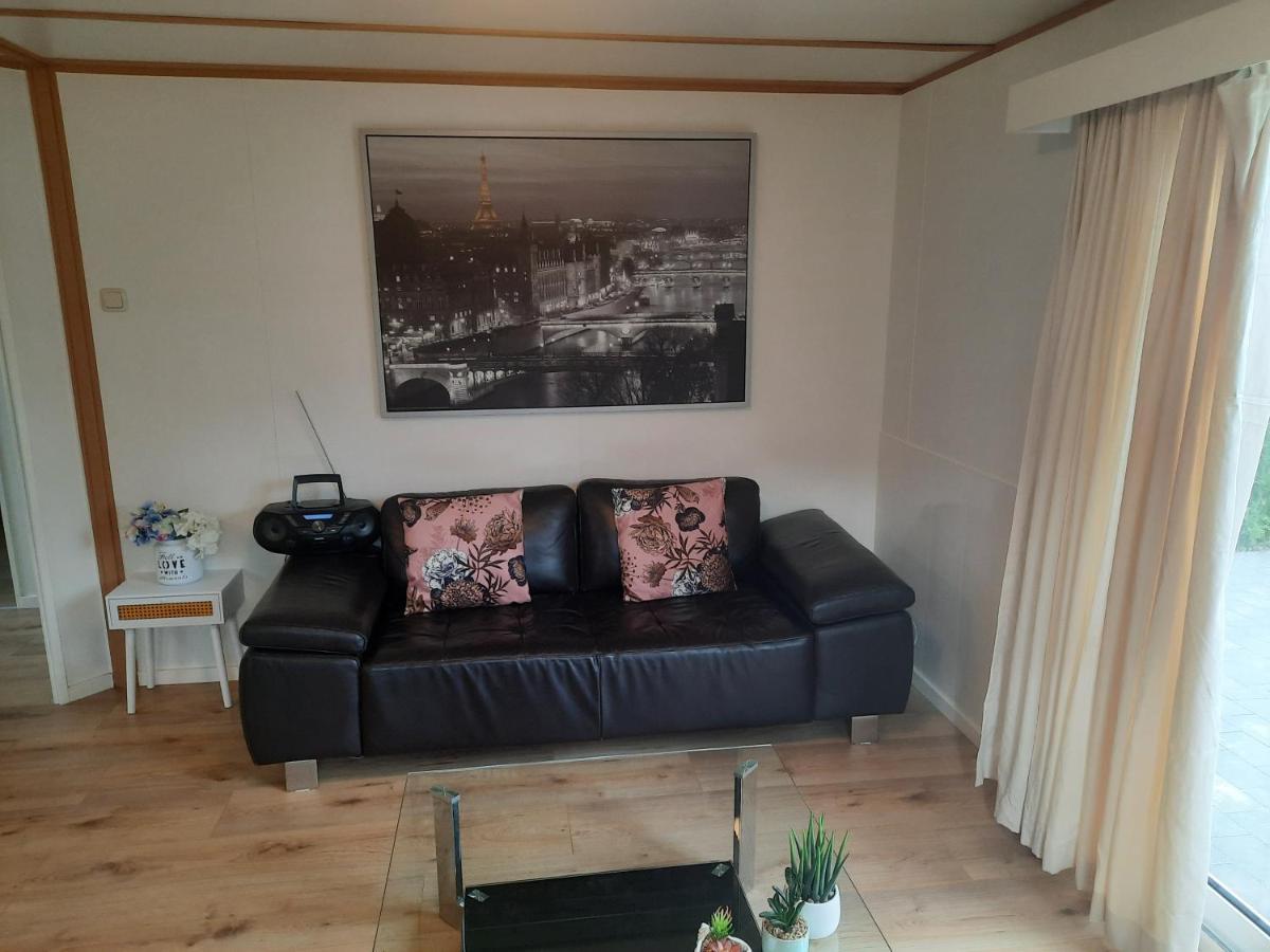 Kuifmees Vakantiewoningen 오이스터위지크 외부 사진
