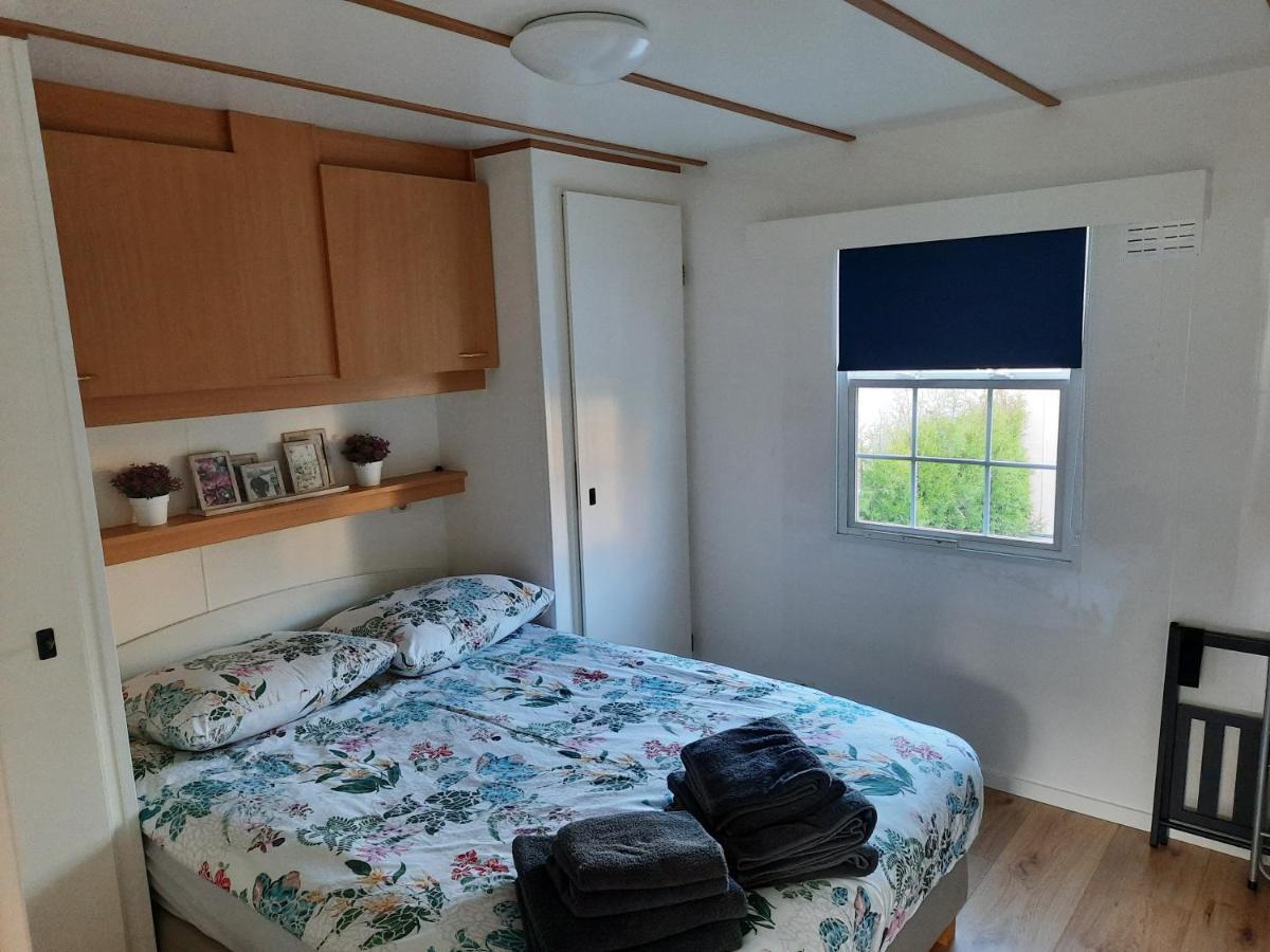 Kuifmees Vakantiewoningen 오이스터위지크 외부 사진