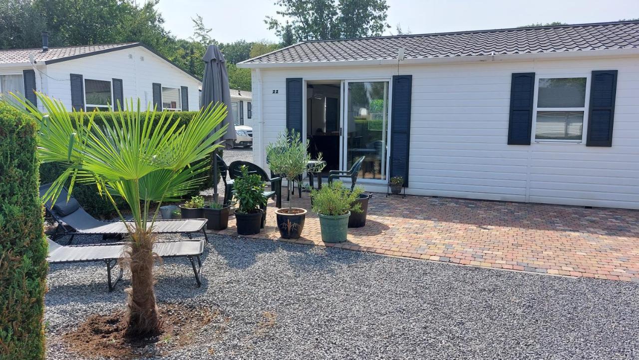 Kuifmees Vakantiewoningen 오이스터위지크 외부 사진